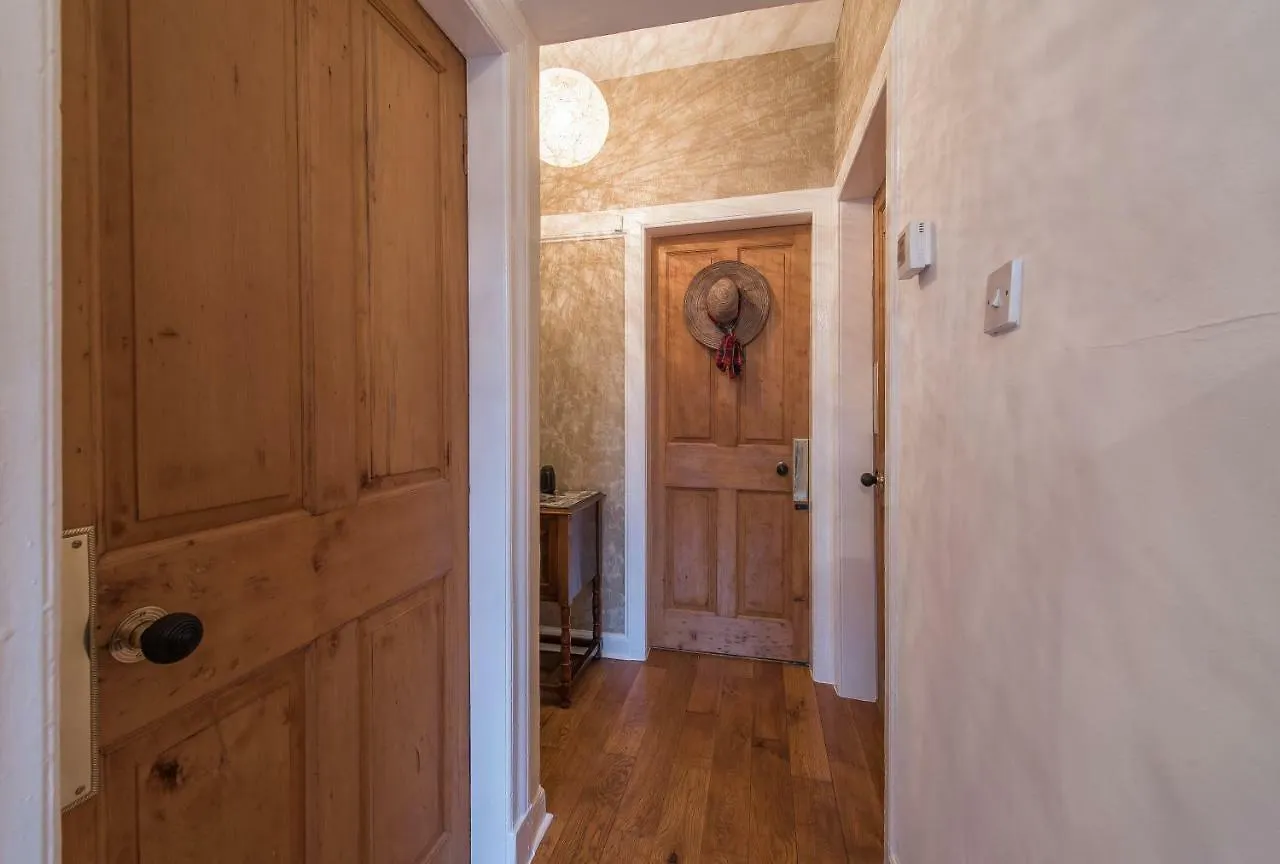 Apartamento The West End Cottage Edimburgo Reino Unido